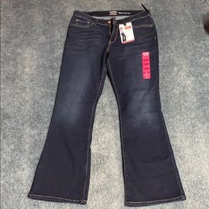 Signature by Levi Strauss blue jeans